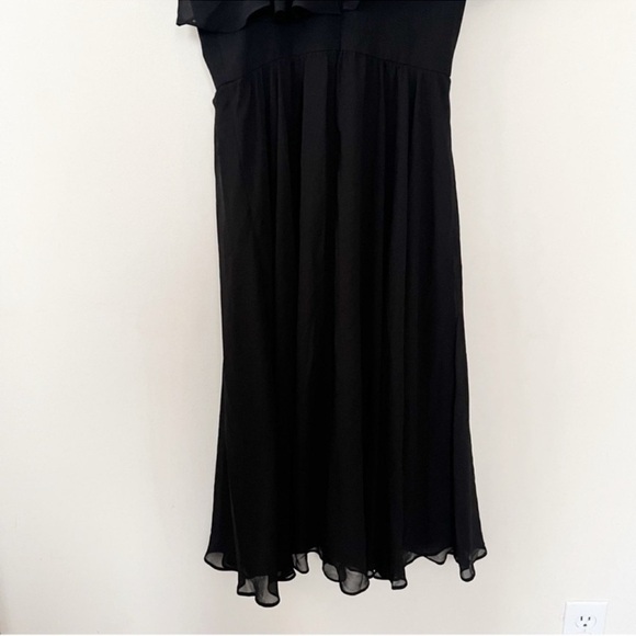 Dress The Population Claudia Dress Black Ruffle V-neck Flowy Midi Size Small NEW - Picture 9 of 12
